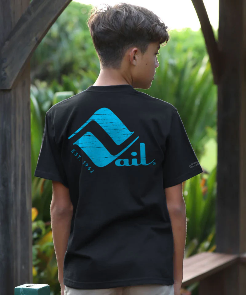Retro Vail Black Short Sleeve Crewneck T-Shirt - Image 2