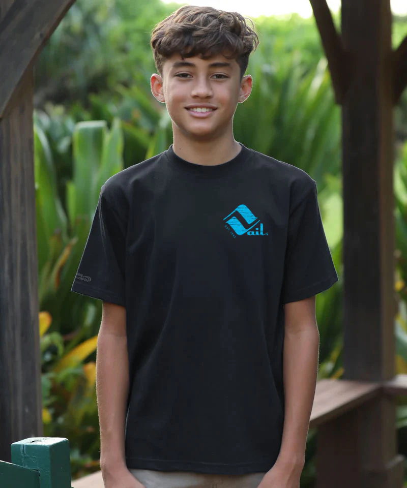Retro Vail Black Short Sleeve Crewneck T-Shirt - Image 3