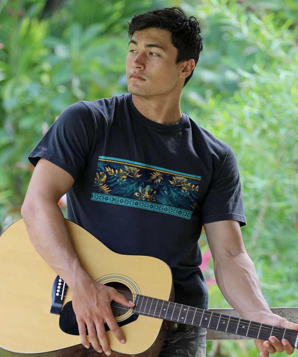 Twilight In Paradise - Black Short Sleeve Crewneck T-Shirt - Image 2