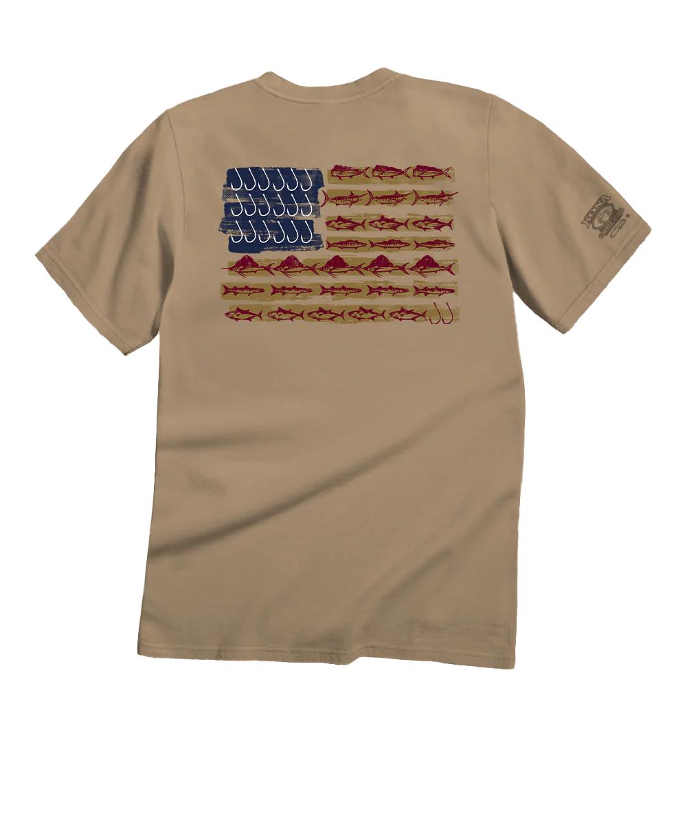 USA Fish Flag - Kona Coffee Dyed Short Sleeve Crewneck T-Shirt