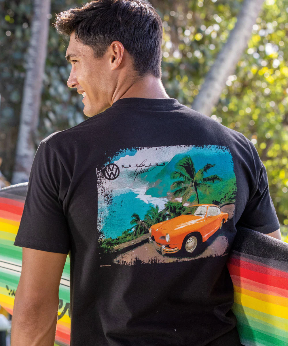 Volkswagen Ghia By The Ocean - Black Short Sleeve Crewneck T-Shirt - Image 2
