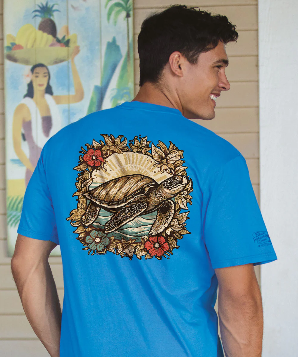Woodcut Honu - Blue Hawaii Dyed Short Sleeve Crewneck T-Shirt - Image 2