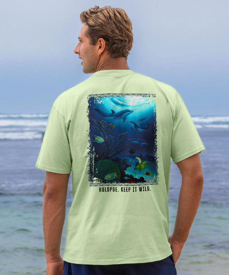 Wyland® Hulopoe Bay Reef - Kelp Dyed Short Sleeve Crewneck T-Shirt - Image 2