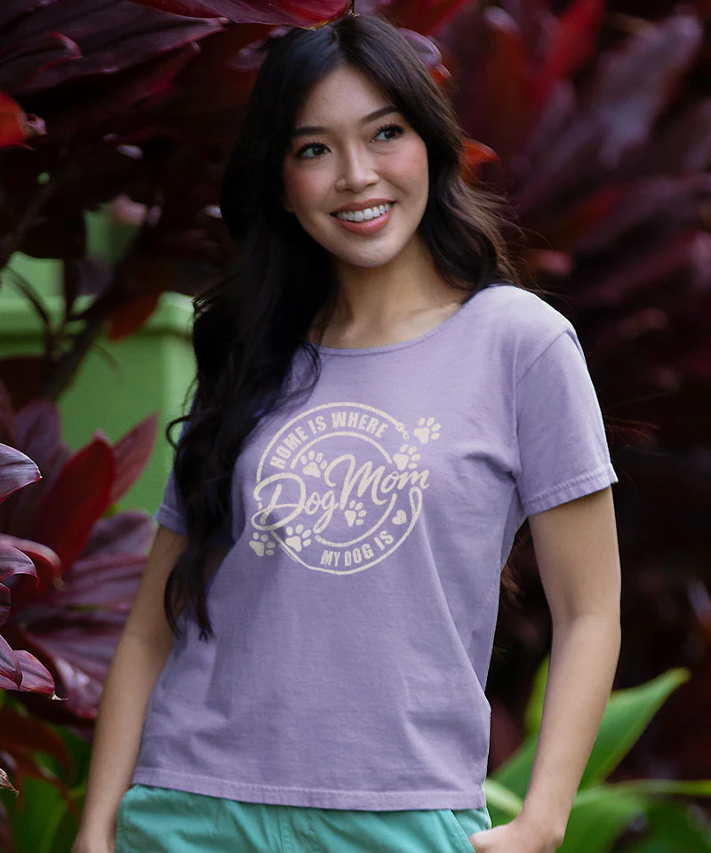 Dog Mom - Lavender Dyed Short Sleeve Scoop Neck T-Shirt - Image 2