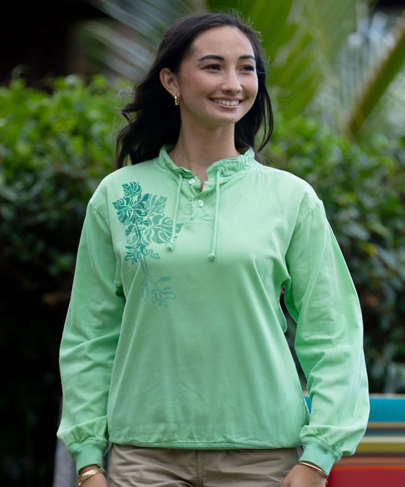 Manuwahe - Key Lime Dyed Long Sleeve Lightweight Pullover - Image 2