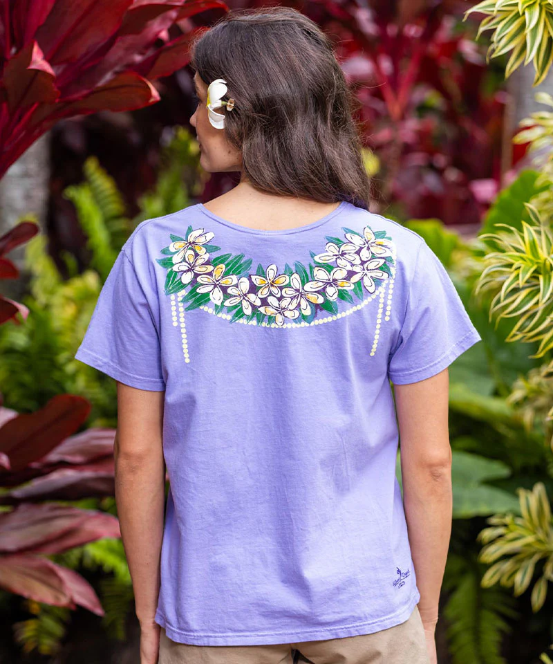 Plumeria Drape - Lavender Dyed Short Sleeve Scoop Neck T-Shirt - Image 3