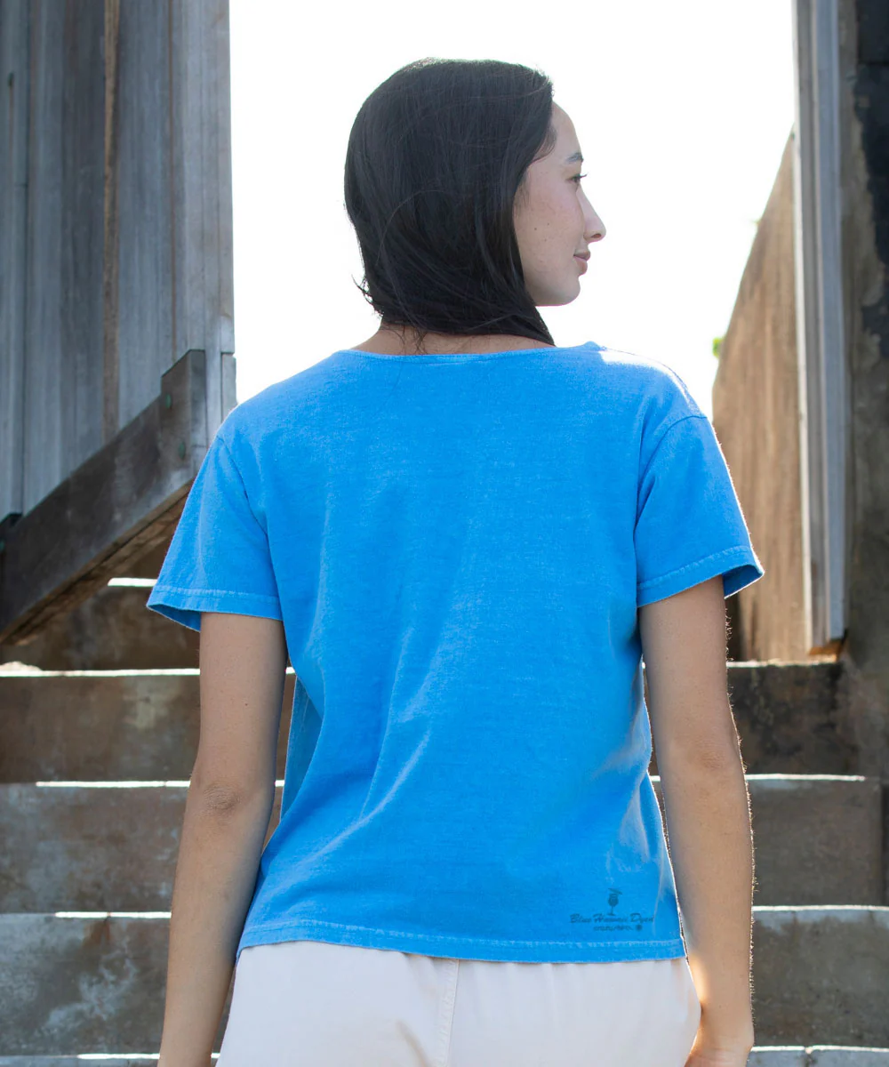 Windward Kailua - Blue Hawaii Dyed Short Sleeve Scoop Neck T-Shirt - Image 3